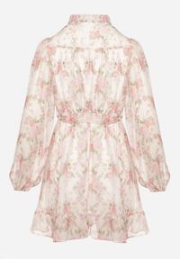 Born2be - Biało-Różowa Sukienka Rozkloszowana z Materiałowym Paskiem w Talii Ozdobiona Falbankami Kleviorna. Okazja: do pracy, na spotkanie biznesowe. Typ kołnierza: kołnierz z falbankami. Kolor: różowy. Materiał: materiał. Wzór: aplikacja. Typ sukienki: rozkloszowane. Styl: biznesowy, elegancki #2