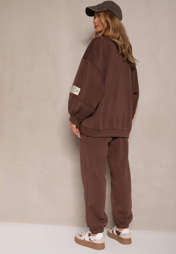 Renee - Brązowy Komplet Dresowy z Polarową Podszewką Bluza i Joggery Ziline. Kolor: brązowy. Materiał: dresówka, polar
