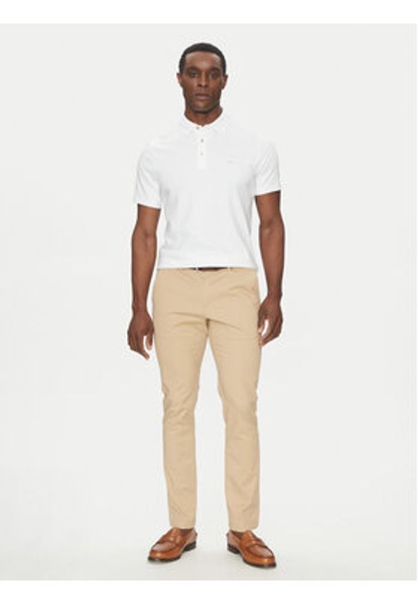 Michael Kors Polo CB95FGVC93 Biały Regular Fit. Typ kołnierza: polo. Kolor: biały. Materiał: bawełna