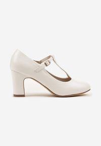 Born2be - Białe Czółenka na Obcasie z Ozdobnymi Paskami Tiarisse. Okazja: na co dzień. Zapięcie: pasek. Kolor: biały. Materiał: jeans. Obcas: na obcasie. Styl: klasyczny, casual. Wysokość obcasa: średni #6