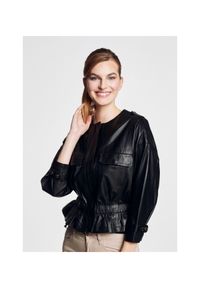 Ochnik - Kurtka skórzana damska ze ściągaczem. Typ kołnierza: kołnierzyk stójkowy. Kolor: czarny. Materiał: skóra. Styl: klasyczny #2
