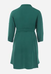 Born2be - Ciemnozielona Rozkloszowana Mini Sukienka Zapinana na Guziki z Materiałowym Paskiem Vleco. Kolor: zielony. Materiał: materiał. Długość: mini #5