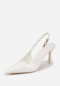 Renee - Białe Eleganckie Szpilki Slingback VICES z Ozdobną Aplikacją przy Pasku Natera. Zapięcie: pasek. Kolor: biały. Wzór: aplikacja. Obcas: na szpilce. Styl: elegancki. Wysokość obcasa: średni #5