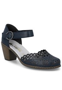 Skórzane sandały damskie na słupku komfortowe ażurowe granat Rieker 40902-14. Materiał: skóra. Wzór: ażurowy. Obcas: na słupku #1