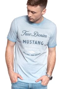 Mustang - MUSTANG Alex C Print FADED DENIM 1008961 5124. Kolor: niebieski. Materiał: denim. Wzór: nadruk #7