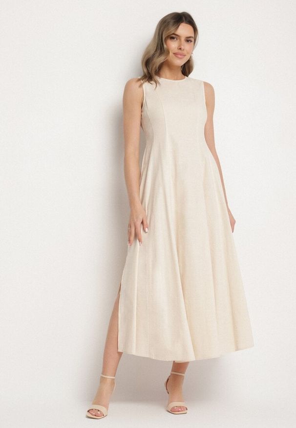 Born2be - Jasnobeżowa Rozkloszowana Sukienka z Bawełną i Wiskozą Ozdobiona Rozcięciem na Nogę Devirael. Okazja: na spacer, na imprezę, na co dzień. Kolor: beżowy. Materiał: bawełna, wiskoza. Wzór: aplikacja. Styl: casual