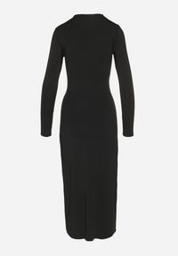 Born2be - Czarna Sukienka Taliowana z Asymetrycznym Dekoltem i Rozcięciem Saiala. Okazja: na spotkanie biznesowe, do pracy. Kolor: czarny. Długość rękawa: długi rękaw. Typ sukienki: asymetryczne. Styl: biznesowy, klasyczny, wizytowy #2