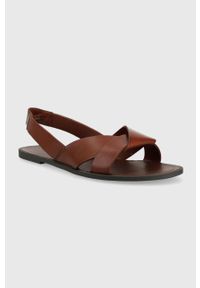 Vagabond Shoemakers sandały skórzane TIA 2.0 damskie kolor brązowy 5531.001.27. Zapięcie: pasek. Kolor: brązowy. Materiał: skóra. Wzór: gładki. Obcas: na obcasie. Wysokość obcasa: niski #2