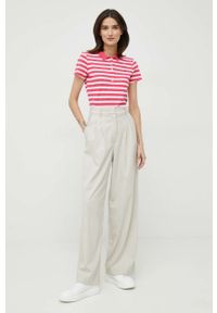 TOMMY HILFIGER - Tommy Hilfiger polo damski kolor różowy z kołnierzykiem. Typ kołnierza: polo. Kolor: różowy. Materiał: dzianina. Długość: krótkie #3