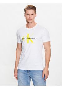 Calvin Klein Jeans T-Shirt J30J320806 Biały Regular Fit. Kolor: biały. Materiał: bawełna