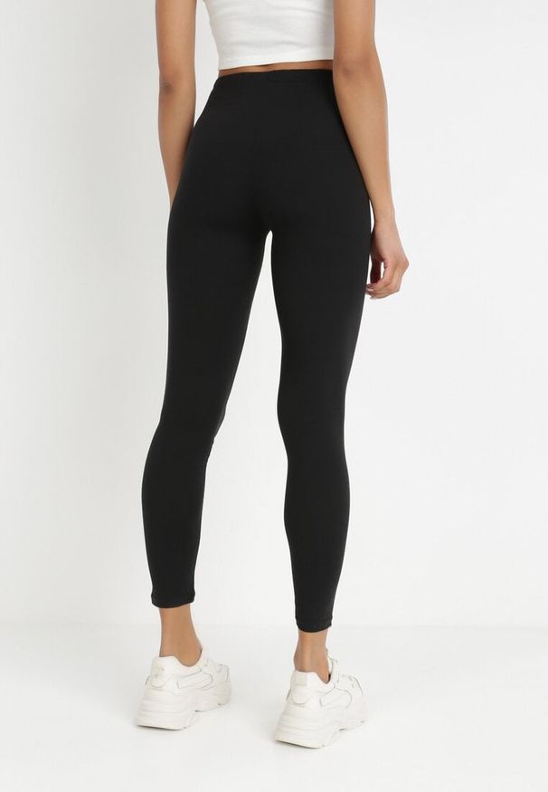 Born2be - Czarne Legginsy Savaretis. Kolor: czarny