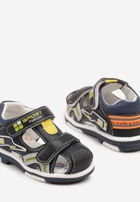 Born2be - Granatowe Sandały Ozdobione Aplikacjami Kinolara. Okazja: na co dzień, na spacer. Zapięcie: rzepy. Kolor: niebieski. Wzór: aplikacja. Sezon: lato. Styl: casual #3