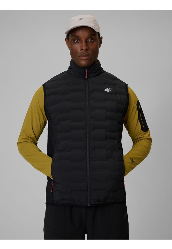 4f - 4F Bezrękawnik trekkingowy z wypełnieniem Primaloft Silver męski - czarny XXL. Typ kołnierza: kołnierzyk stójkowy. Kolor: czarny. Materiał: syntetyk, materiał. Długość rękawa: bez rękawów. Technologia: Primaloft. Długość: długie. Wzór: gładki. Sport: turystyka piesza