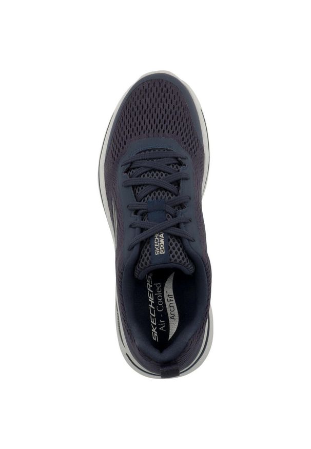 skechers - Buty sportowe Sneakersy męskie, Skechers Go Walk Arch Fit. Zapięcie: sznurówki. Kolor: niebieski. Materiał: tkanina, materiał, syntetyk. Szerokość cholewki: normalna. Sport: turystyka piesza