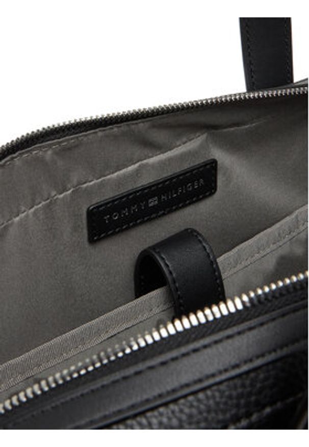 TOMMY HILFIGER - Tommy Hilfiger Torba na laptopa Th Central Slim Computer Bag AM0AM13484 Czarny. Kolor: czarny. Materiał: skóra