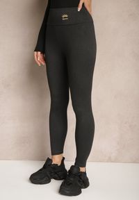 Renee - Czarne Legginsy High Waist Ozdobione Aplikacją Sevirra. Okazja: na co dzień. Stan: podwyższony. Kolor: czarny. Wzór: aplikacja. Styl: casual, elegancki #3