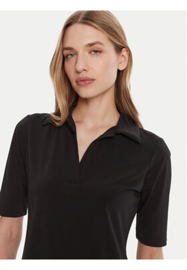 Calvin Klein Polo LV044C221G Czarny Slim Fit. Typ kołnierza: polo. Kolor: czarny. Materiał: syntetyk