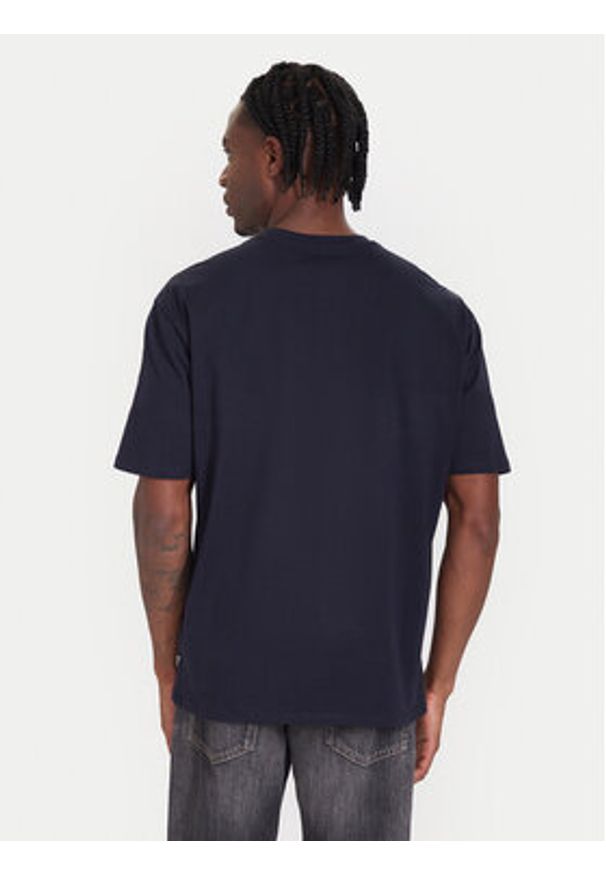 Guess T-Shirt M5BI76 I3Z14 Niebieski Relaxed Fit. Kolor: niebieski. Materiał: bawełna