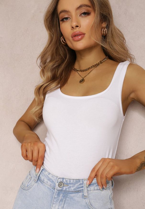 Renee - Biały Top Bawełniany Adynore. Kolor: biały. Materiał: bawełna. Długość rękawa: na ramiączkach. Wzór: gładki
