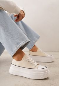 Born2be - Beżowe Trampki VICES na Grubej Podeszwie Zdobione Lamówką Riosara. Okazja: na co dzień. Kolor: beżowy. Materiał: jeans. Wzór: aplikacja. Styl: casual, elegancki, sportowy, klasyczny #5