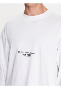 Calvin Klein Jeans Bluza J30J323098 Biały Regular Fit. Kolor: biały. Materiał: bawełna #5