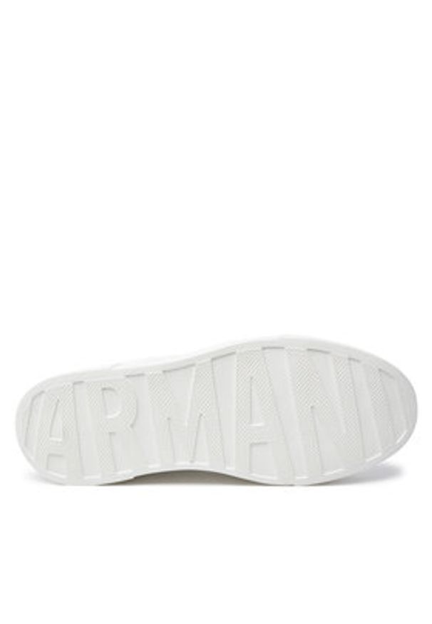 Armani Exchange Sneakersy XDX160 XV888 T779 Biały. Kolor: biały. Materiał: skóra