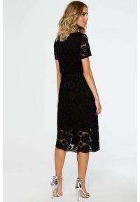 MOE - Sukienka wieczorowa dwuczęściowa koronkowa czarna. Okazja: na komunię, na ślub cywilny, na wesele, na imprezę. Kolor: czarny. Materiał: koronka. Wzór: gładki, koronka. Typ sukienki: dopasowane, rozkloszowane. Styl: wizytowy #3