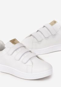 Born2be - Biało-Złote Sneakersy Zapinane na Rzepy Fuve. Zapięcie: rzepy. Kolor: biały #5