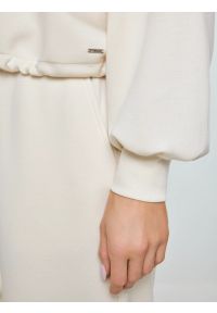 Big-Star - Bluza damska z wiskozy kremowa Lunara 102. Okazja: do domu. Kolor: kremowy. Materiał: wiskoza. Długość: długie. Styl: elegancki, sportowy #6
