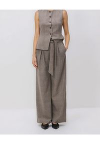 Reserved - Spodnie w kratę - wielobarwny. Materiał: tkanina, wiskoza #1