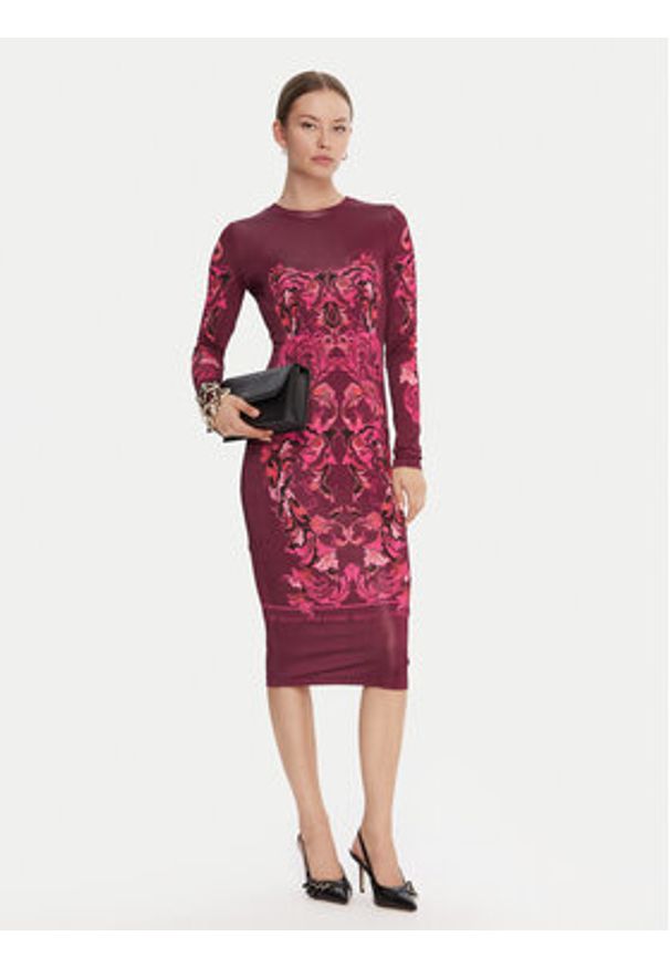 Versace Jeans Couture Sukienka codzienna 79HAO9P0 JS524 Fioletowy Slim Fit. Okazja: na co dzień. Kolor: fioletowy. Materiał: wiskoza. Typ sukienki: proste. Styl: casual