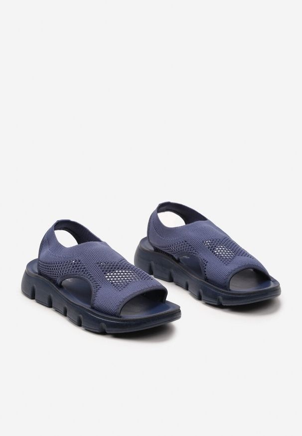 Born2be - Niebieskie Sandały Wsuwane z Elastyczną Cholewką Nannoetia. Okazja: na plażę. Zapięcie: bez zapięcia. Kolor: niebieski. Sezon: lato. Styl: elegancki