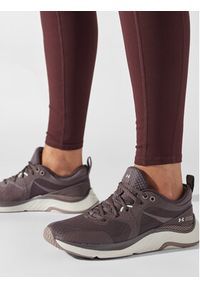 Under Armour Buty na siłownię UA W HOVR Omnia 3025054-108 Brązowy. Kolor: brązowy. Materiał: materiał. Sport: fitness #7