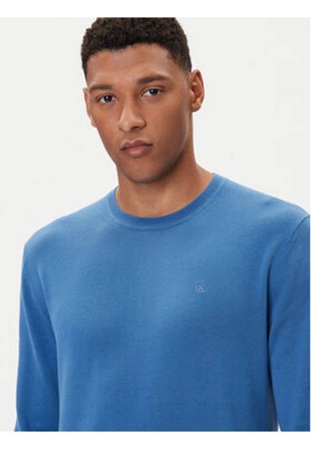 Calvin Klein Sweter LV040BM343 Niebieski Regular Fit. Kolor: niebieski. Materiał: bawełna