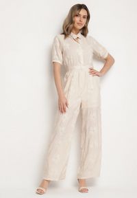 Born2be - Beżowy Wiskozowy Kombinezon o Koszulowym Kroju z Krótkim Rękawem i Kieszeniami Milaviela. Okazja: na co dzień. Kolor: beżowy. Materiał: wiskoza. Długość rękawa: krótki rękaw. Długość: krótkie. Styl: elegancki, casual, klasyczny #3