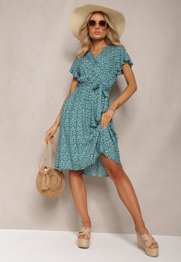 Renee - Niebieska Letnia Sukienka Kopertowa Wiązana w Pasie z Wiskozy Meridase. Kolor: niebieski. Materiał: wiskoza. Sezon: lato. Typ sukienki: kopertowe