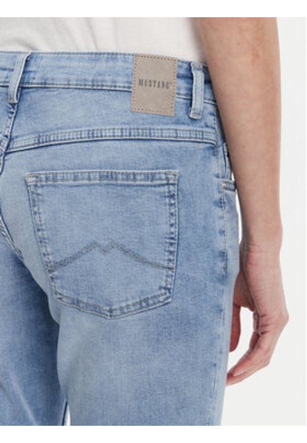 Mustang Jeansy 1016620 5000-302 Niebieski Regular Fit. Kolor: niebieski