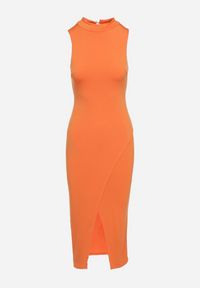 Born2be - Pomarańczowa Sukienka z Półgolfem z Rozcięciem na Przodzie Aelwyn. Okazja: na co dzień, na imprezę. Kolor: pomarańczowy. Materiał: skóra. Długość rękawa: krótki rękaw. Styl: casual #4