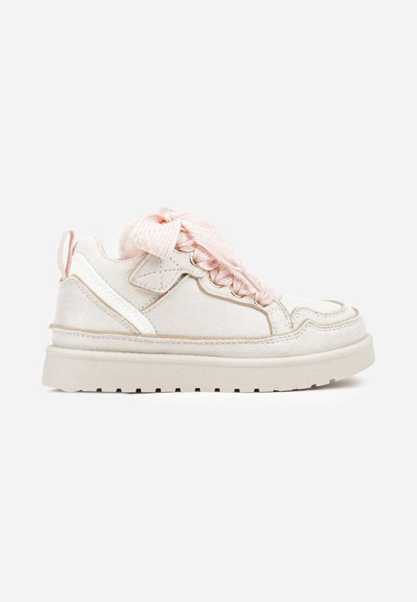 Born2be - Jasnobeżowe Sneakersy Śniegowce z Ocieplaną Wyściółką i Szerokimi Sznurówkami Naleia. Okazja: na uczelnię. Zapięcie: sznurówki. Kolor: beżowy. Materiał: jeans. Styl: sportowy, elegancki