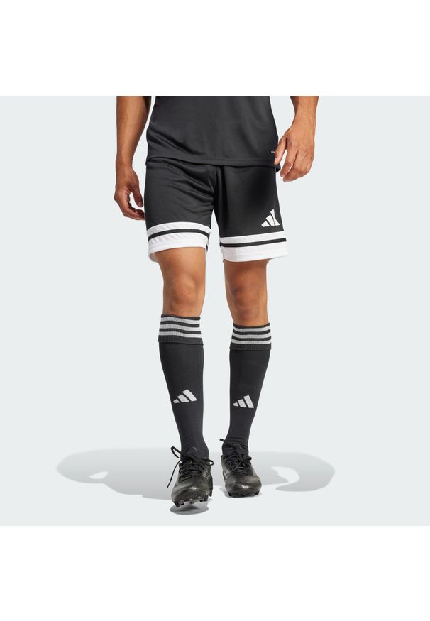 Adidas - Szorty Squadra 25. Kolor: czarny, biały, wielokolorowy. Sport: piłka nożna