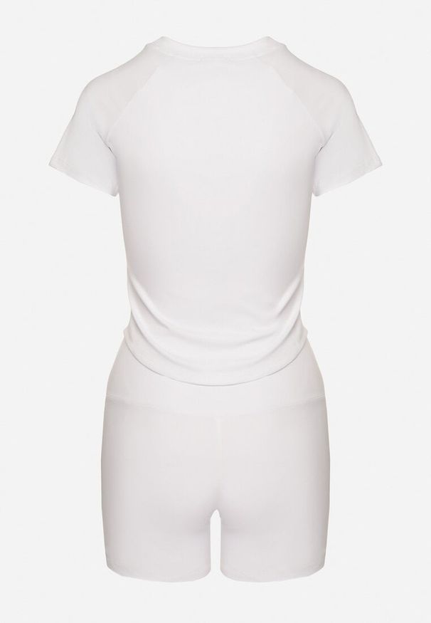 Born2be - Biały Komplet Sportowy T-shirt i Szorty z Ozdobnym Lampasem Zorettia. Kolor: biały. Materiał: jeans