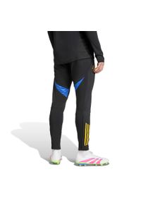 Adidas - Spodnie treningowe Manchester United EU 2025/26. Kolor: czarny. Sport: piłka nożna #2