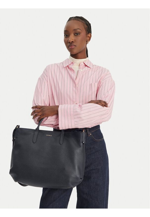 Coccinelle Torebka T95 Coccinellerebekka E1 T95 18 01 01 Granatowy. Kolor: niebieski. Materiał: skórzane