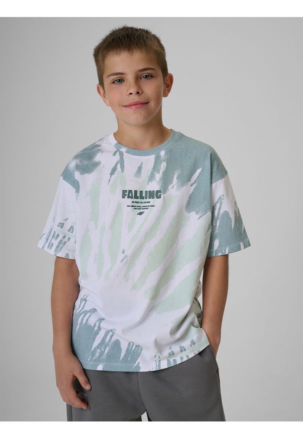 4f - 4F T-shirt loose z nadrukiem chłopięcy - zielony 122/128 (6-8 lat). Okazja: na uczelnię, na co dzień, na spacer. Kolor: zielony. Materiał: materiał, bawełna, dzianina. Wzór: nadruk. Sezon: lato. Styl: casual