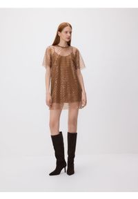 Reserved - Cekinowa sukienka mini - brązowy. Kolor: brązowy. Materiał: tkanina. Długość: mini #1