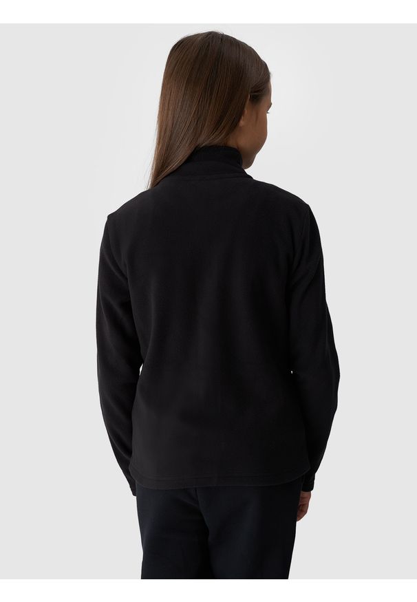 4f - 4F Polar slim ze stójką dziewczęcy - czarny 140 (9-10 lat). Typ kołnierza: kołnierzyk stójkowy. Kolor: czarny. Materiał: polar. Wzór: gładki. Sezon: lato. Sport: narciarstwo, turystyka piesza, wspinaczka, snowboard