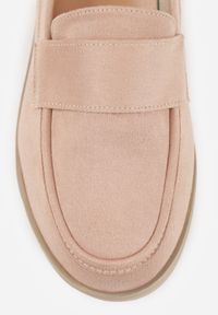 Born2be - Jasnobeżowe Półbuty w Stylu Mokasynów na Koturnie ze Skórzaną Wkładką z Ozdobnym Paskiem Rieva. Okazja: na co dzień, na spotkanie biznesowe. Zapięcie: pasek. Kolor: beżowy. Materiał: skóra. Obcas: na koturnie. Styl: casual, biznesowy, elegancki. Wysokość obcasa: średni #7