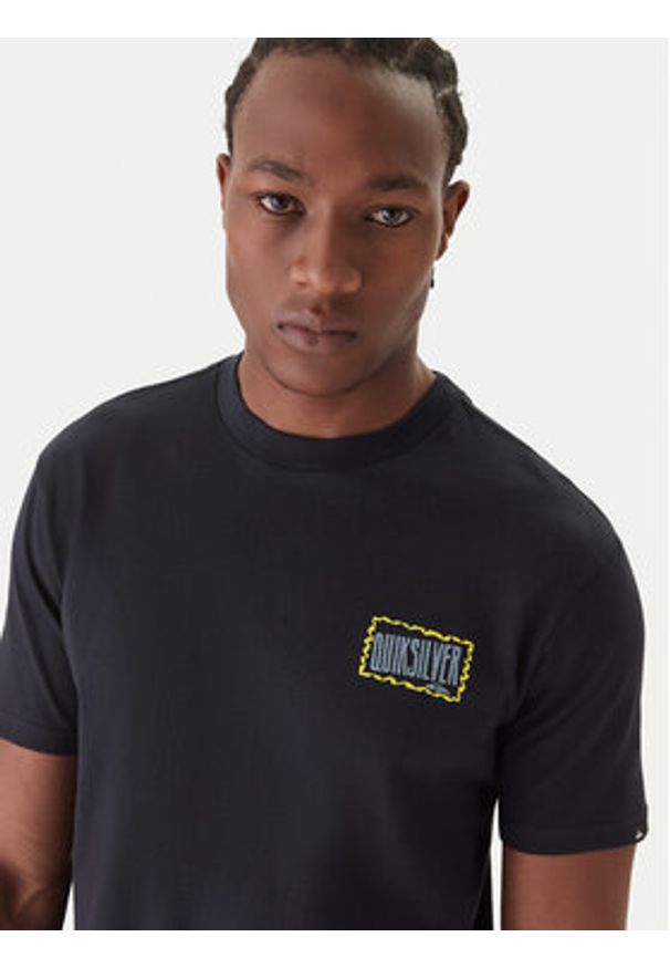 Quiksilver T-Shirt Gotam EQYZT08177 Czarny Regular Fit. Kolor: czarny. Materiał: bawełna
