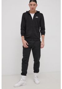 Adidas - adidas Bluza męska kolor czarny z kapturem z aplikacją. Okazja: na co dzień. Typ kołnierza: kaptur. Kolor: czarny. Materiał: materiał, bawełna. Wzór: aplikacja. Styl: casual