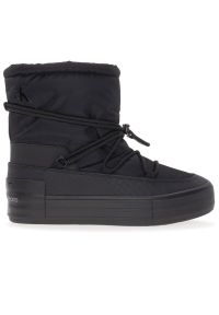 Buty Calvin Klein Jeans Vulc Flatform Snow Boot YW0YW01591-0GJ - czarne. Kolor: czarny. Materiał: jeans. Szerokość cholewki: normalna. Sezon: zima, jesień #1